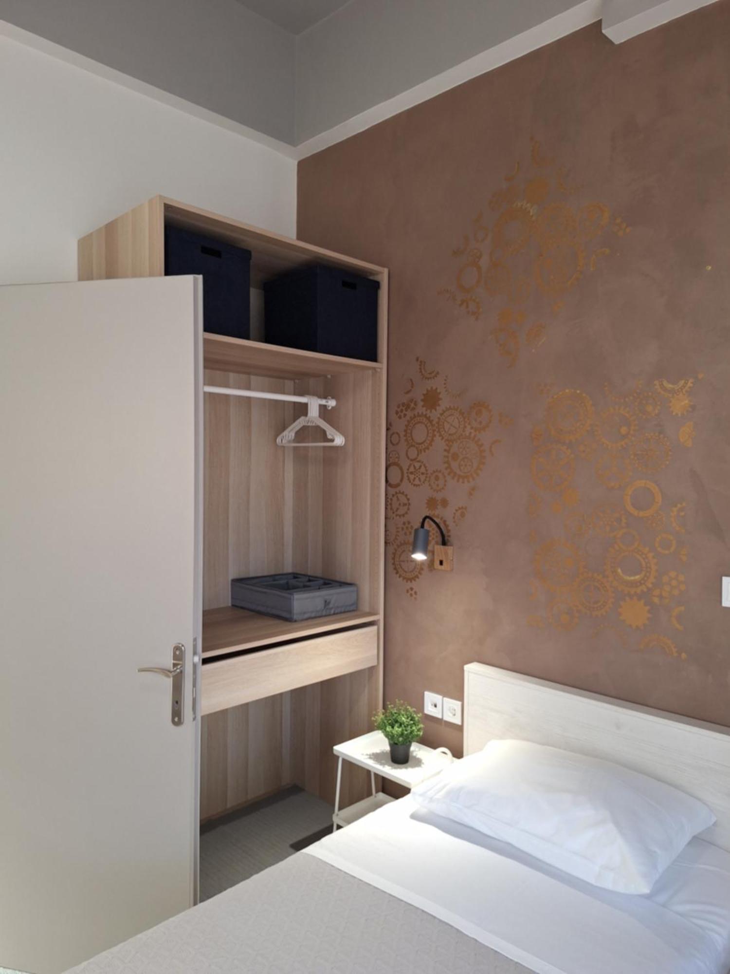 Seastar Beach Apartments 科斯镇 外观 照片