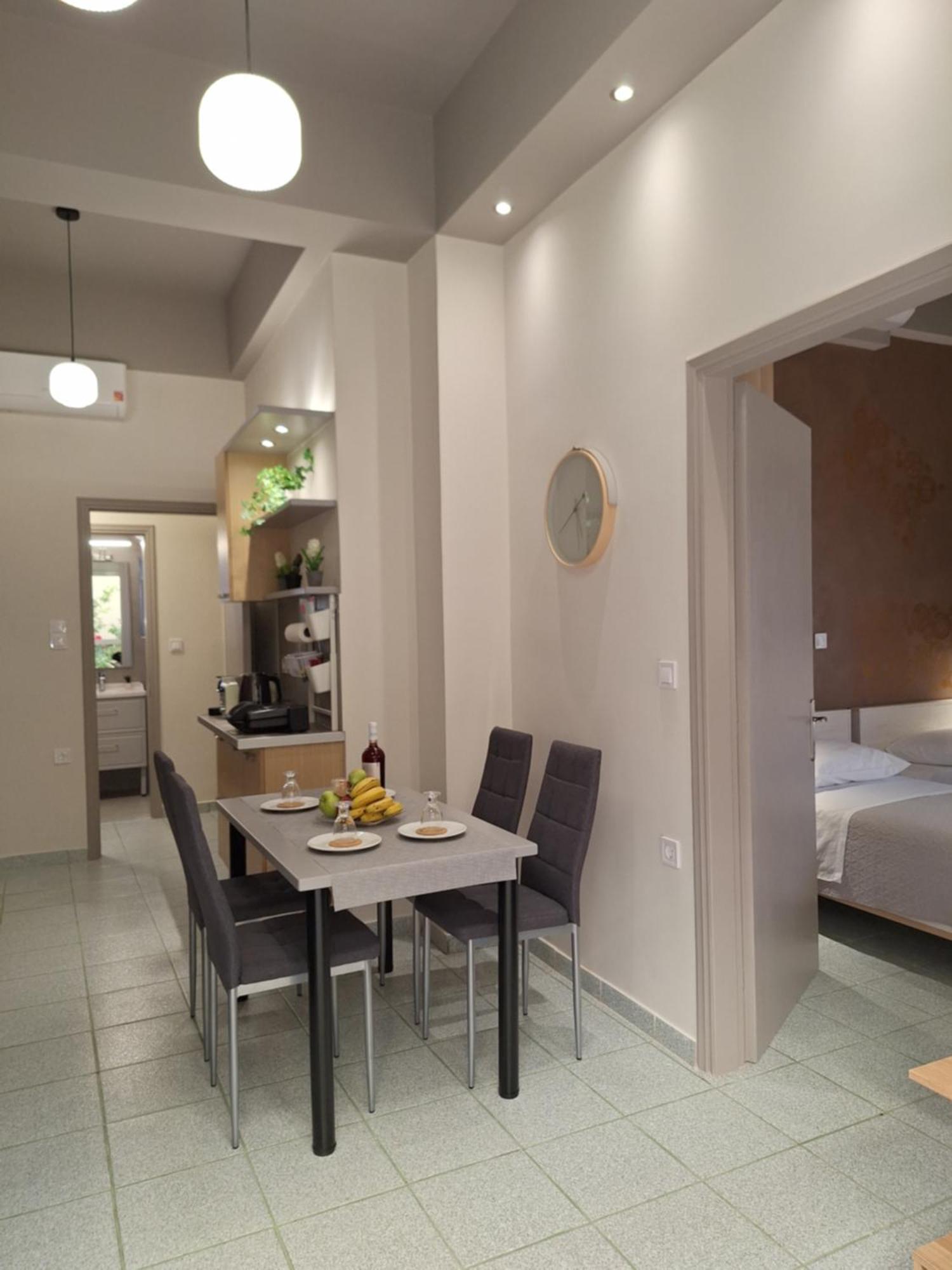 Seastar Beach Apartments 科斯镇 外观 照片