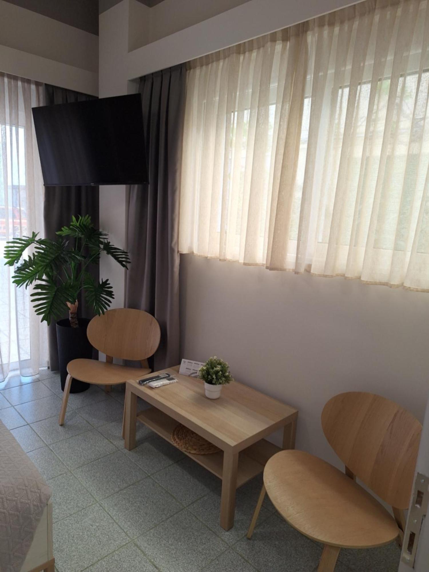 Seastar Beach Apartments 科斯镇 外观 照片