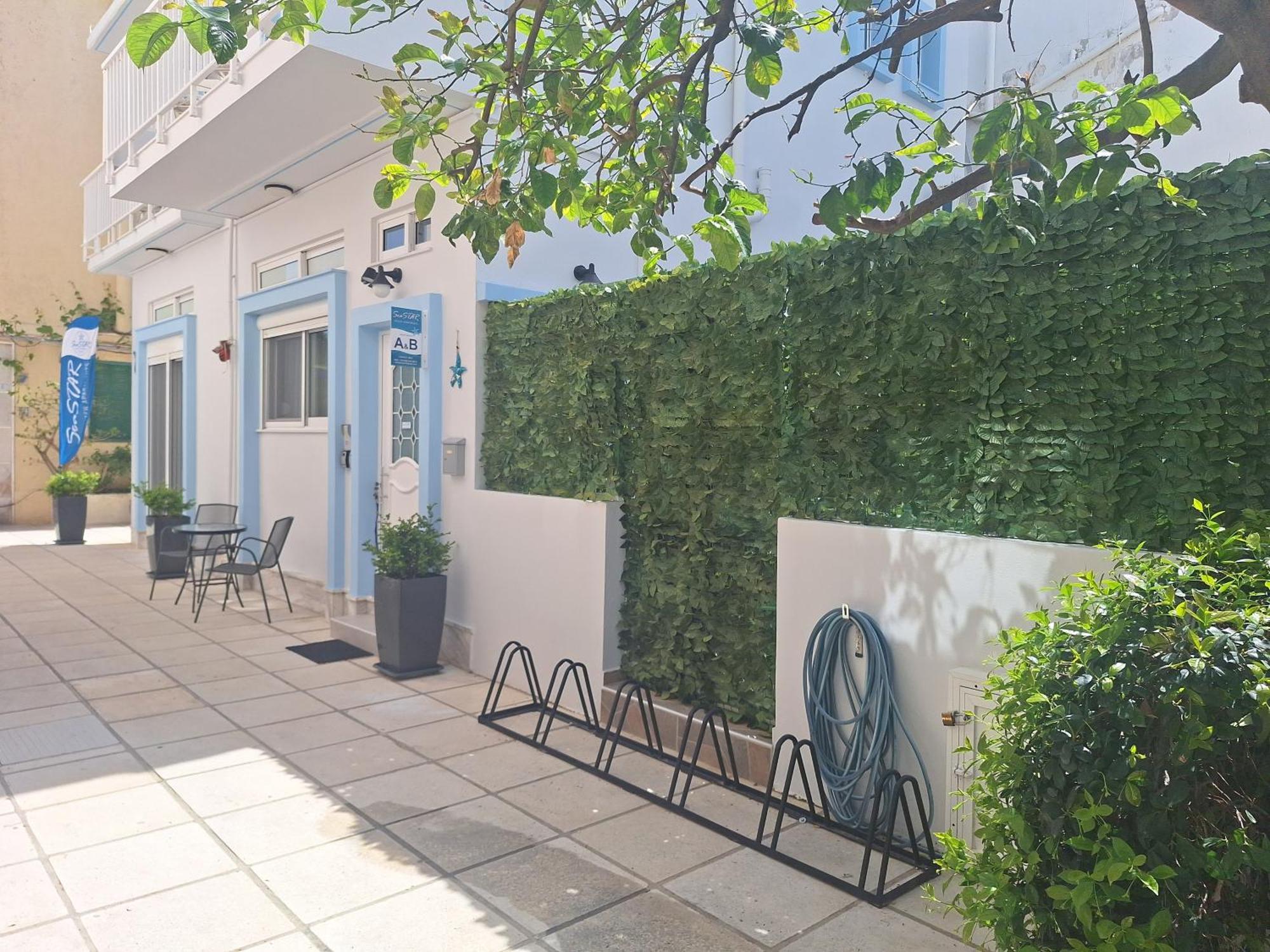 Seastar Beach Apartments 科斯镇 外观 照片